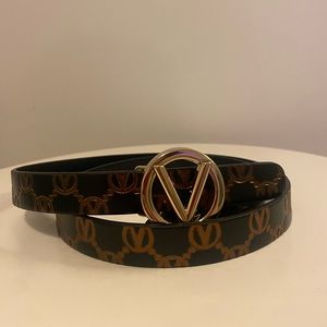 NEW VALENTINO BELT M SIZE